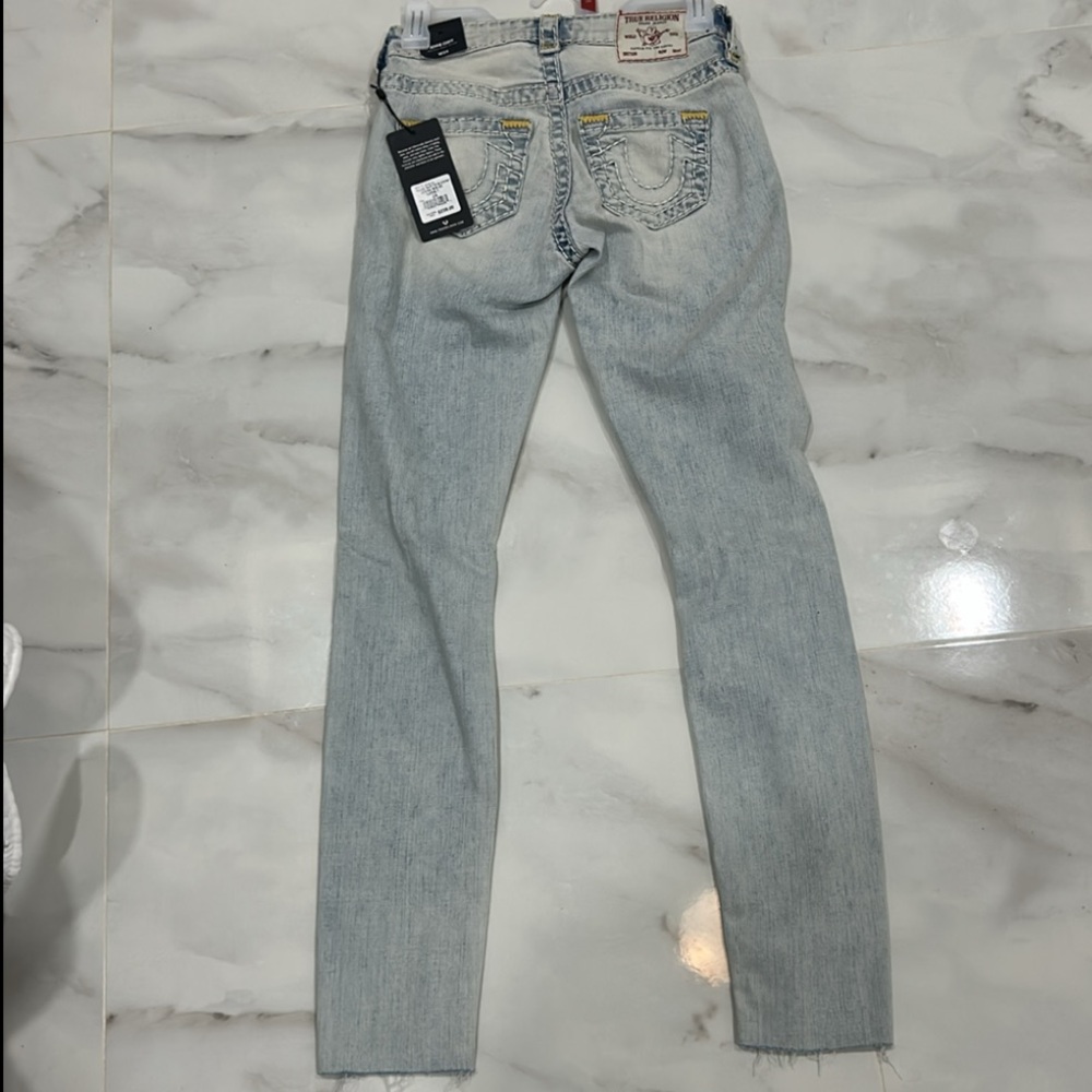 Women's Light Blue Jeans